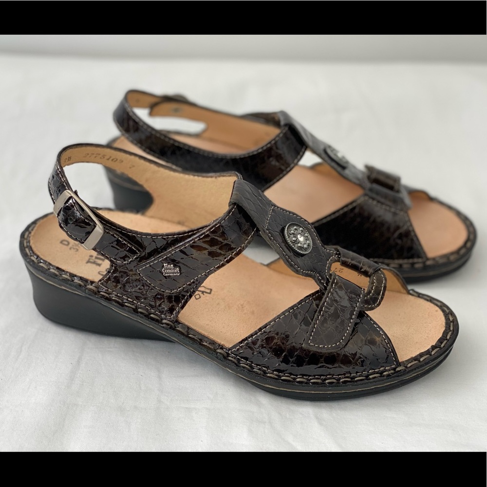 NWT - Finn Comfort - Sandals Adana - Women’s UK 3.5 / US 6 Brown/Cigar - velcro